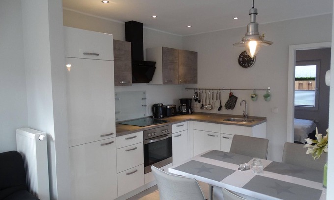 Onderdijk House | Cozy Holiday House Wervershoof for Families with Pets