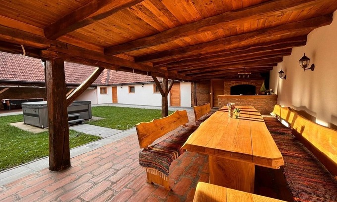 Krnjak House | Cozy Holiday House with Parking near Karlovac