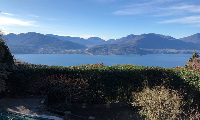 Trarego Viggiona House | Family-Friendly Holiday House with Lake View & Pool