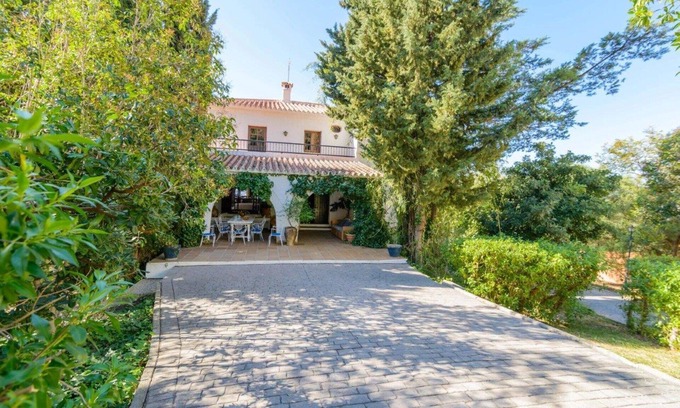 Alcaucin Hotel | Guest Rated Holiday House with Private Pool & Spa Access
