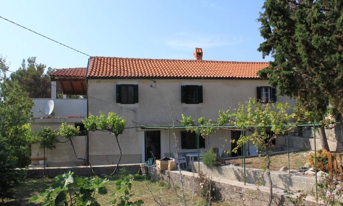 Sveti Jakov House | Pet-Friendly Holiday House with WiFi in Stivan, Cres