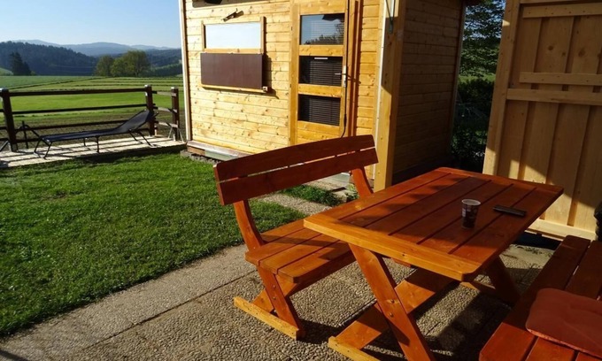 Zandt House | Cozy Holiday House Zandt for Up to 5 Guests with Amenities