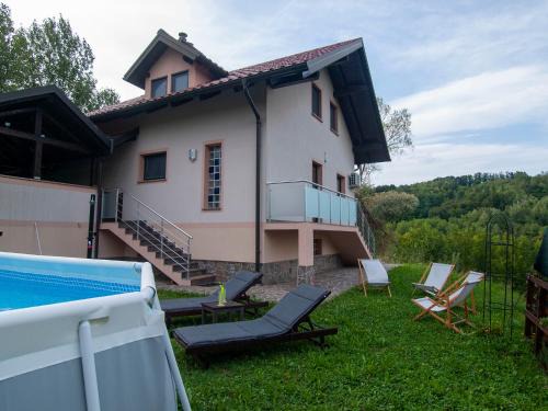 Brezice House | Relax at Holiday House Zarja with Sauna & Hot Tub