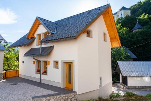 Srednja Vas v Bohinju House | Discover Holiday House Zupanc: Family-Friendly Getaway