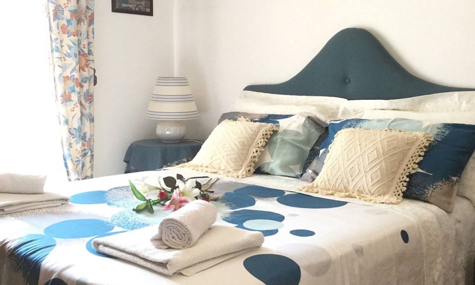 Zona LVIII Prima Porta Apartment | Discover Holiday in Rome: Ideal Getaway with Car Parking