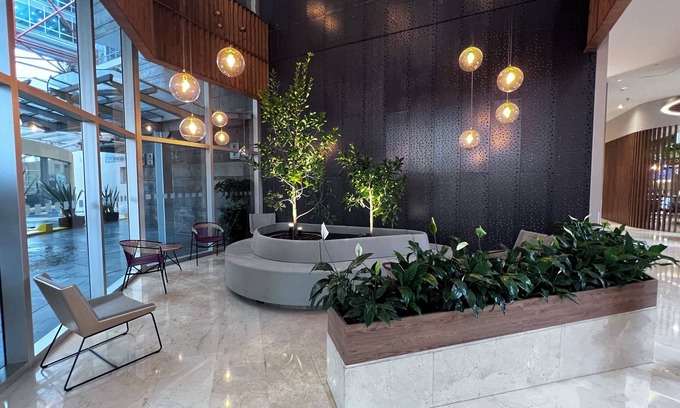 Calle 26 Hotel | Relax at Holiday Inn Bogota Airport - 4-Star Comfort Awaits