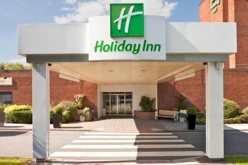 Brentwood Hotel | Relaxing Retreat at Holiday Inn Brentwood, an IHG Hotel