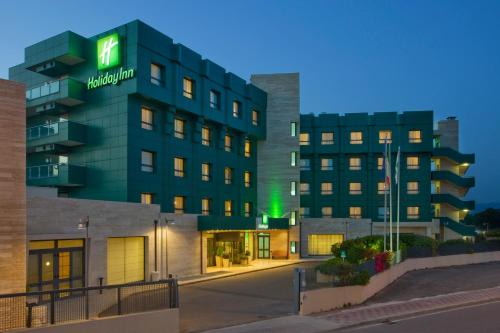 Province of Cagliari Hotel | Discover Holiday Inn Cagliari: Pet-Friendly Oceanfront Oasis