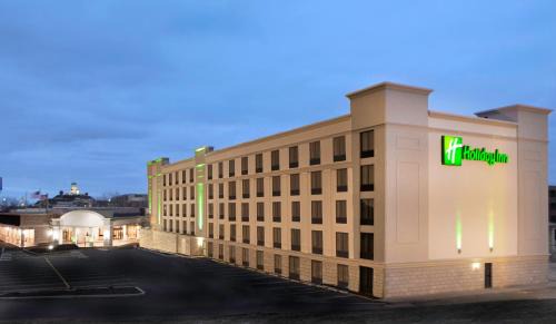 Independence Hotel | Comfort and Convenience at Holiday Inn Cleveland - South Independence