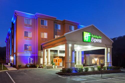 Pikeville Hotel | Pet-Friendly Comfort at Holiday Inn Express Pikeville Hotel