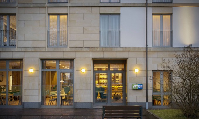 Badenscheuern Hotel | Comfortable Stay at Holiday Inn Express Baden-Baden
