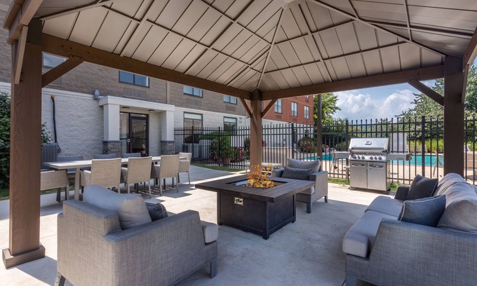 Exton Hotel | Discover Holiday Inn Express Exton: Family-Friendly Retreat