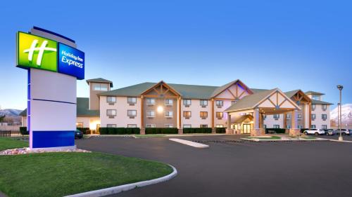 Heber Hotel | Pet-Friendly Holiday Inn Express Heber City with Spa & Pool