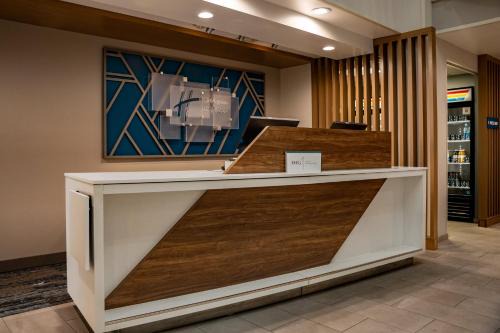 Cheyney Hotel | Welcoming Holiday Inn Express Hotel & Suites West Chester