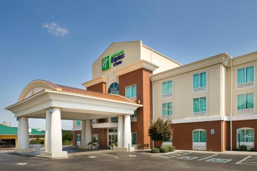 Lenoir City Hotel | Discover Holiday Inn Express Lenoir City: Family-Friendly Stay