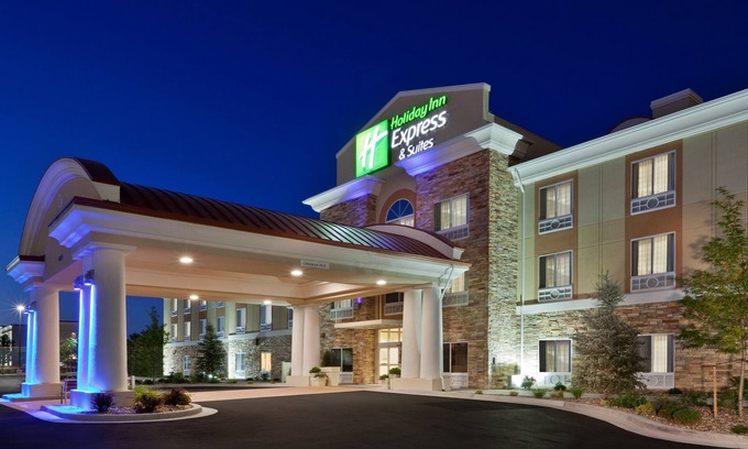 Twin Falls Hotel | Discover Holiday Inn Express Twin Falls: Family-Friendly Stay