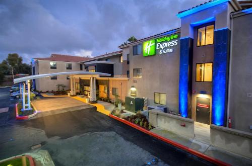 Carlsbad Hotel | Family-Friendly Getaway at Holiday Inn Express Carlsbad Beach