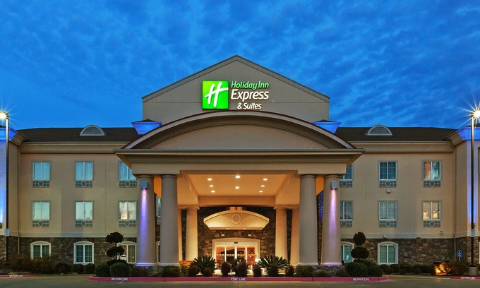 Kilgore Hotel | Top-Rated Holiday Inn Express Hotel & Suites Kilgore Awaits