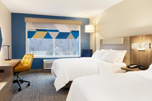 Sanford Hotel | Pet-Friendly Holiday Inn Express Hotel & Suites Sanford