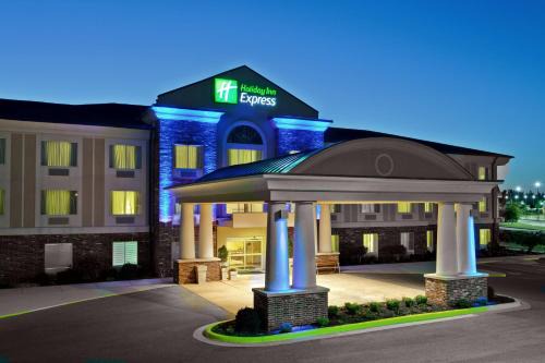 Paragould Hotel | Comfortable Stay at Holiday Inn Express & Suites Paragould