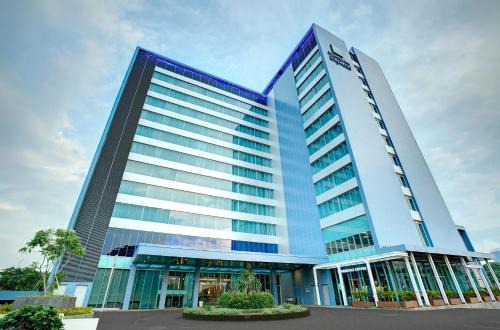 Old Jakarta Hotel | Comfortable Holiday Inn Express Jakarta Expo with Breakfast
