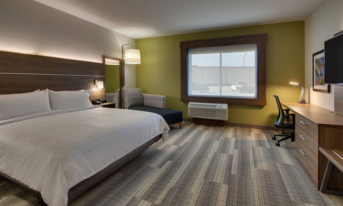 Winchester Hotel | Guest Rated 9.2: Holiday Inn Express Lexington East