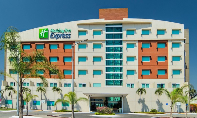 Manzanillo Hotel | Discover IHG's Holiday Inn Express Manzanillo with Pool & Spa