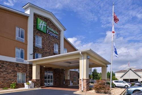 Gunter Afs Hotel | Comfortable Holiday Inn Express Montgomery East I-85 Awaits