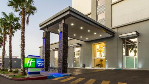 Ciudad Obregon Hotel | Relaxing Stay at Holiday Inn Express & Suites Ciudad Obregon