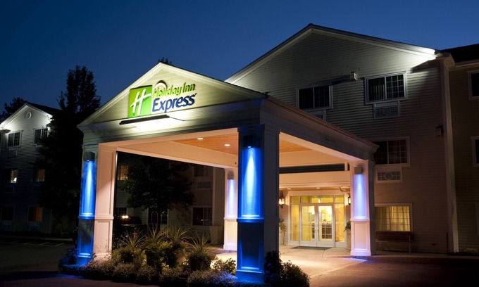 North Conway Hotel | Comfortable Stay at Holiday Inn Express North Conway