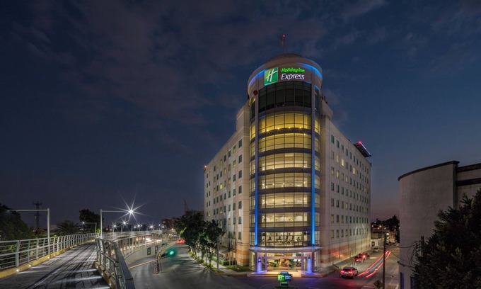 Puebla Hotel | Top-Rated Holiday Inn Express Puebla with Pool & Breakfast