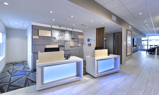 Millersburg Hotel | Discover Holiday Inn Express & Suites Millersburg: Top-Rated Stay