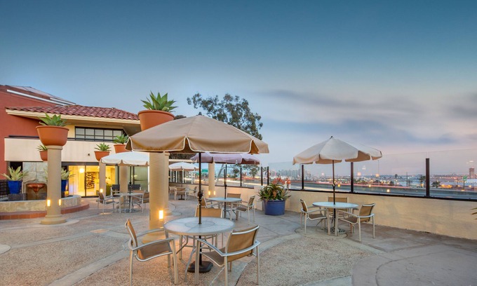 Old Town Hotel | Top-Rated Holiday Inn Express San Diego Airport - Old Town
