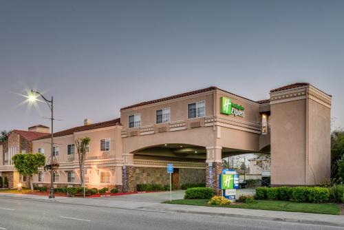 Santa Clara Hotel | Discover Holiday Inn Express & Suites Santa Clara Today!