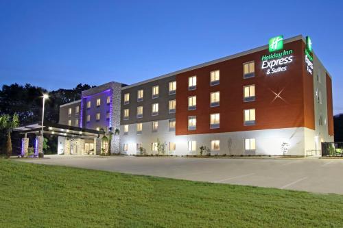 Columbus Hotel | Comfortable Stay at Holiday Inn Express Columbus North