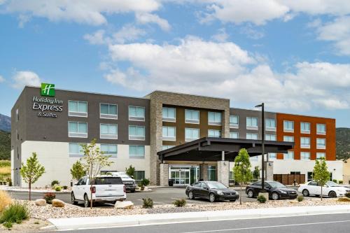 Nephi Hotel | Welcoming Holiday Inn Express & Suites - Nephi, IHG Hotel