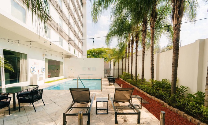 Tegucigalpa Hotel | Explore Holiday Inn Express Tegucigalpa: Rated 9.2/10