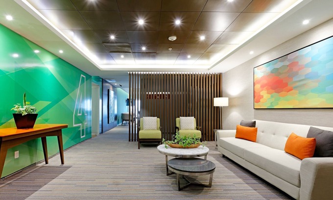 Villahermosa Hotel | Guest Rated: Holiday Inn Express Villahermosa with Pool & Spa