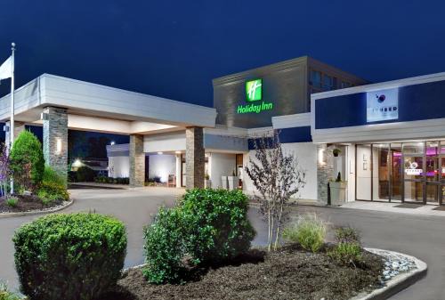 Cherry Hill Hotel | Explore Holiday Inn Philadelphia-Cherry Hill: Family-Friendly Fun