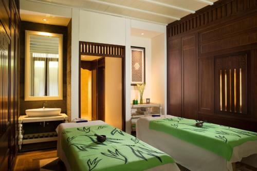 Nusa Dua Resort | Relax at Holiday Inn Resort Bali Nusa Dua - 5-Star Escape