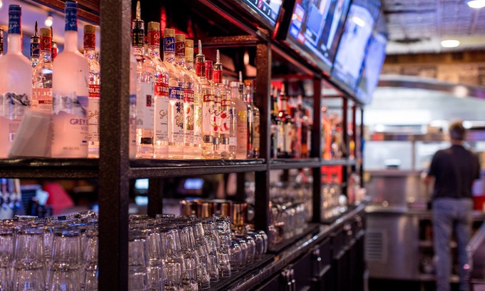 West Seventh Hotel | Discover Holiday Inn St. Paul Downtown: Top Amenities Await!