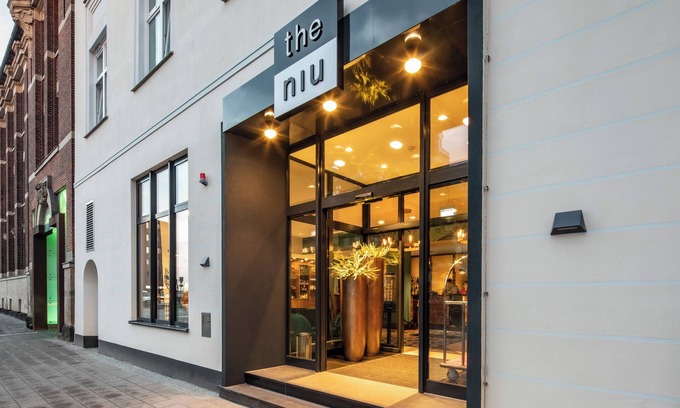 Lubeck City Centre Hotel | Discover the niu Rig: Rated 8.6 with Spa and Family Options