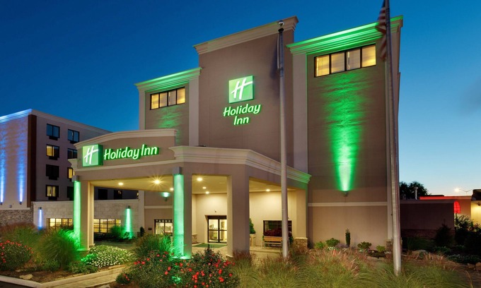 Williamsport Hotel | Enjoy a Relaxing Stay at Holiday Inn Williamsport