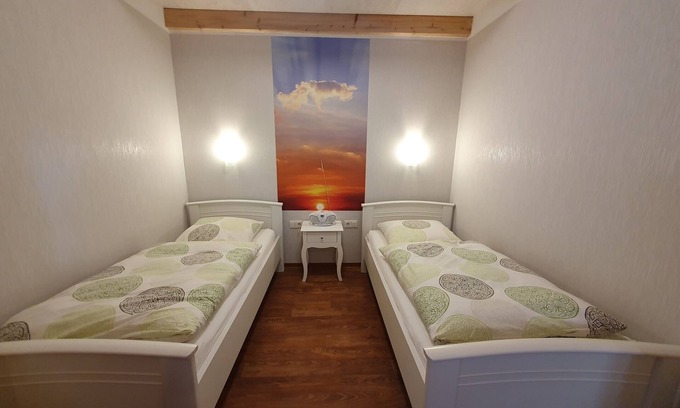 Hollen Apartment | Comfortable Apartment Kilian - Pet-Friendly & Family Ready
