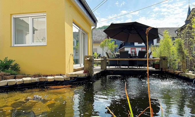 Merl Apartment | Relaxing Retreat at Klosterblick Holiday Home in Zell