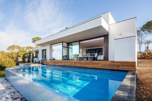 Caldes de Malavella Resort | Relaxing Holiday Rentals at Camiral Golf & Wellness