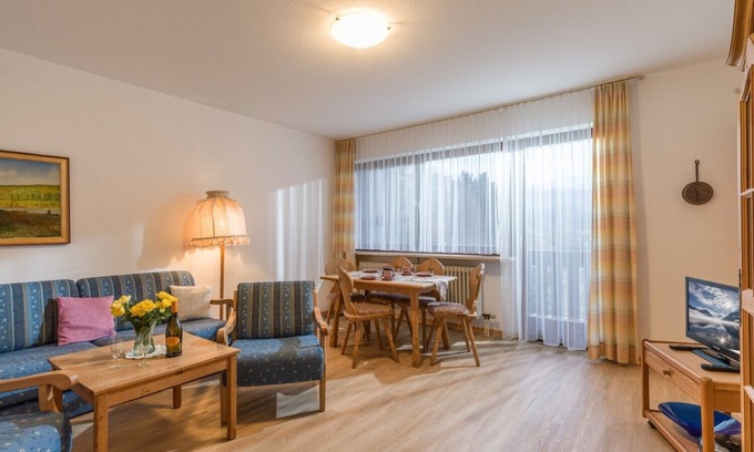 Oberaudorf Apartment | Pet-Friendly Holiday Resort Oberauorf: Relax by the Lake
