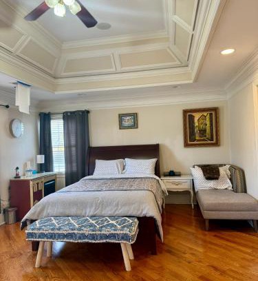 Summerhill House | Eco-Friendly Holiday Room with Hot Tub in Summerhill, ATL