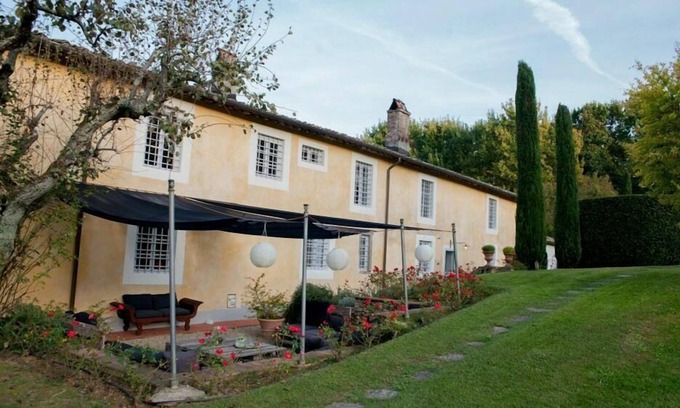 Lucca Historical Center Villa | Spacious Villa Rental in Tuscany with Pool & Wi-Fi