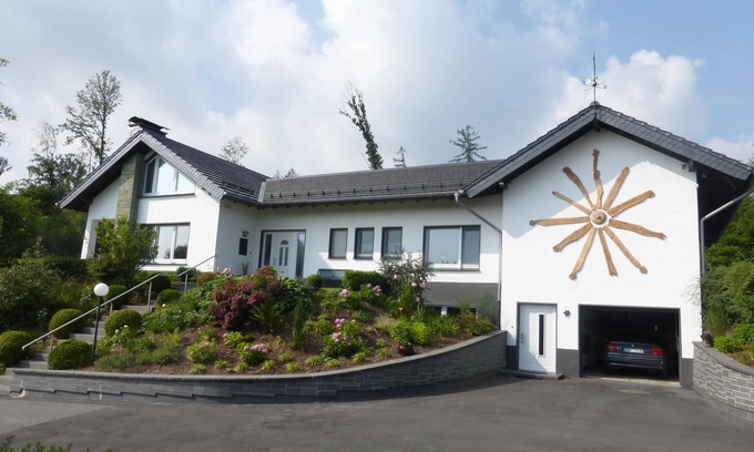 Schmallenberg Villa | Ideal Holiday Villa with Pool and Ocean Views for 2-10 Guests